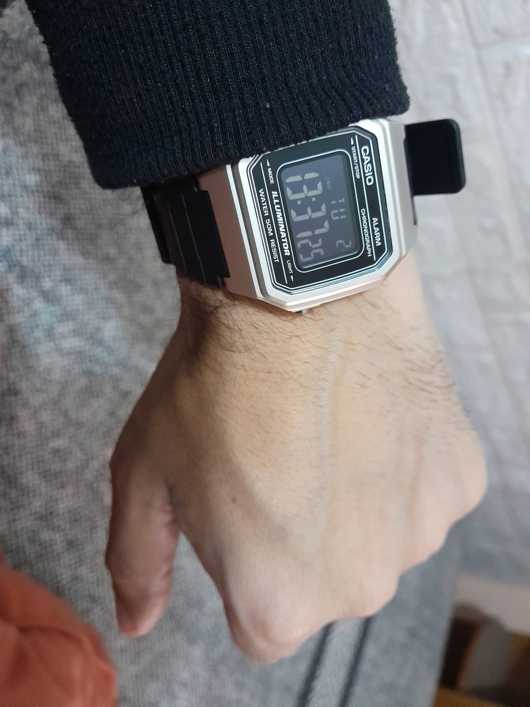Customer photo review of Reloj Casio Vintage W-217HM-7BV Plateado/Negro