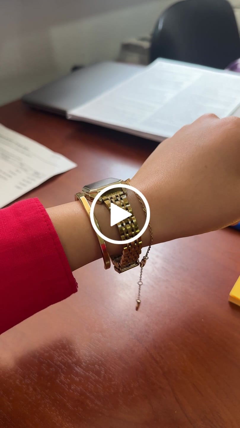 Customer video review of Isabell Gold Burgundy