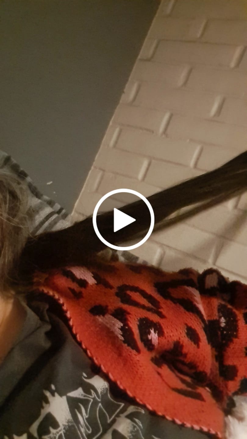 Customer video review of Hidratox, tratamiento efecto bótox capilar instantáneo
