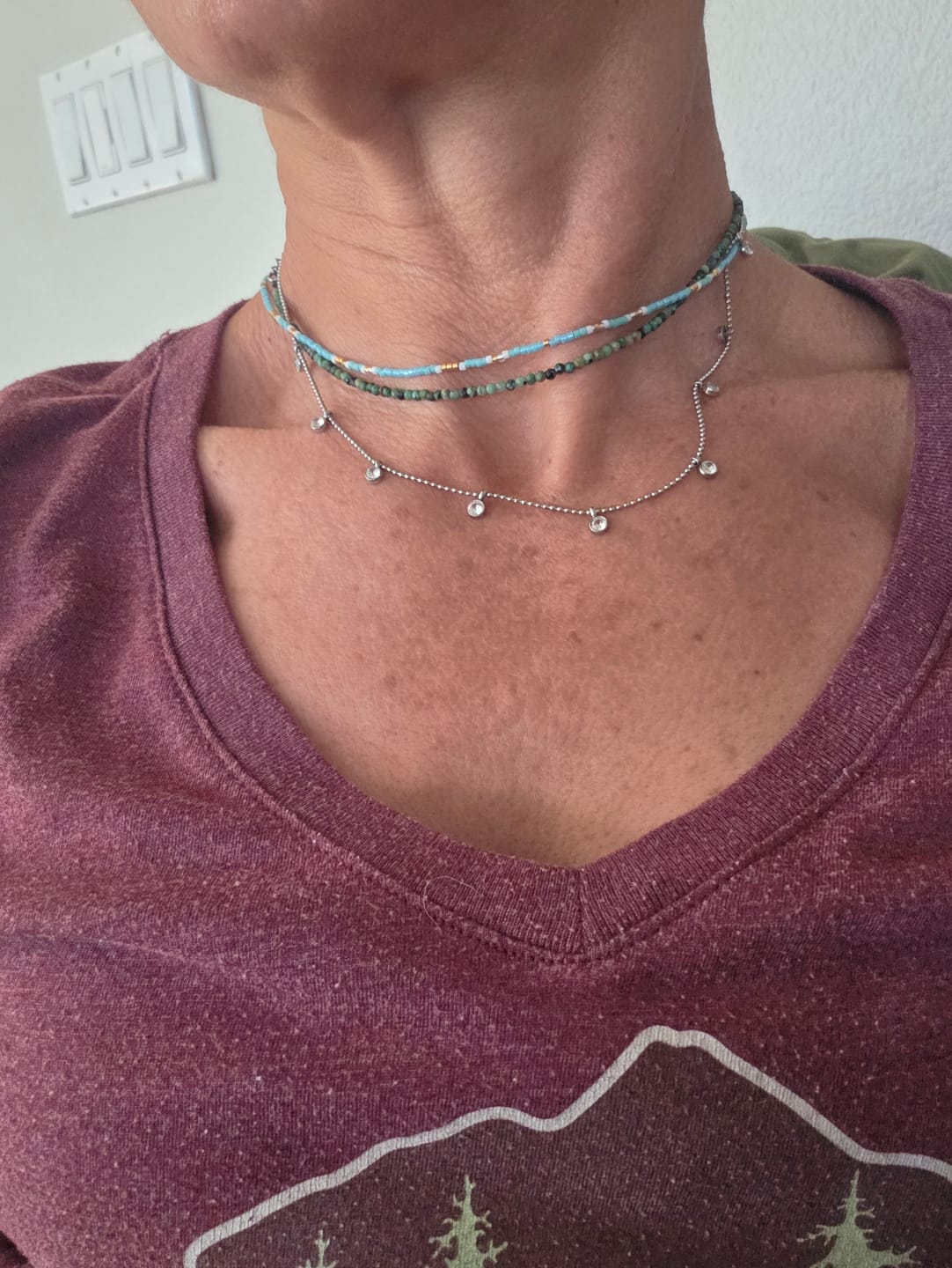 Customer photo review of Round Crystals Sprinkles Necklace
