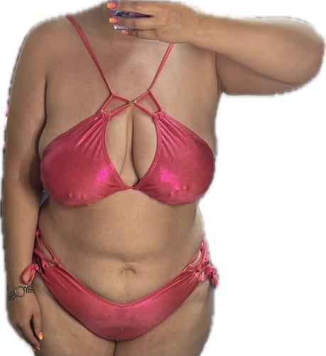 Customer photo review of Guava Glow Triangle Bikini Top