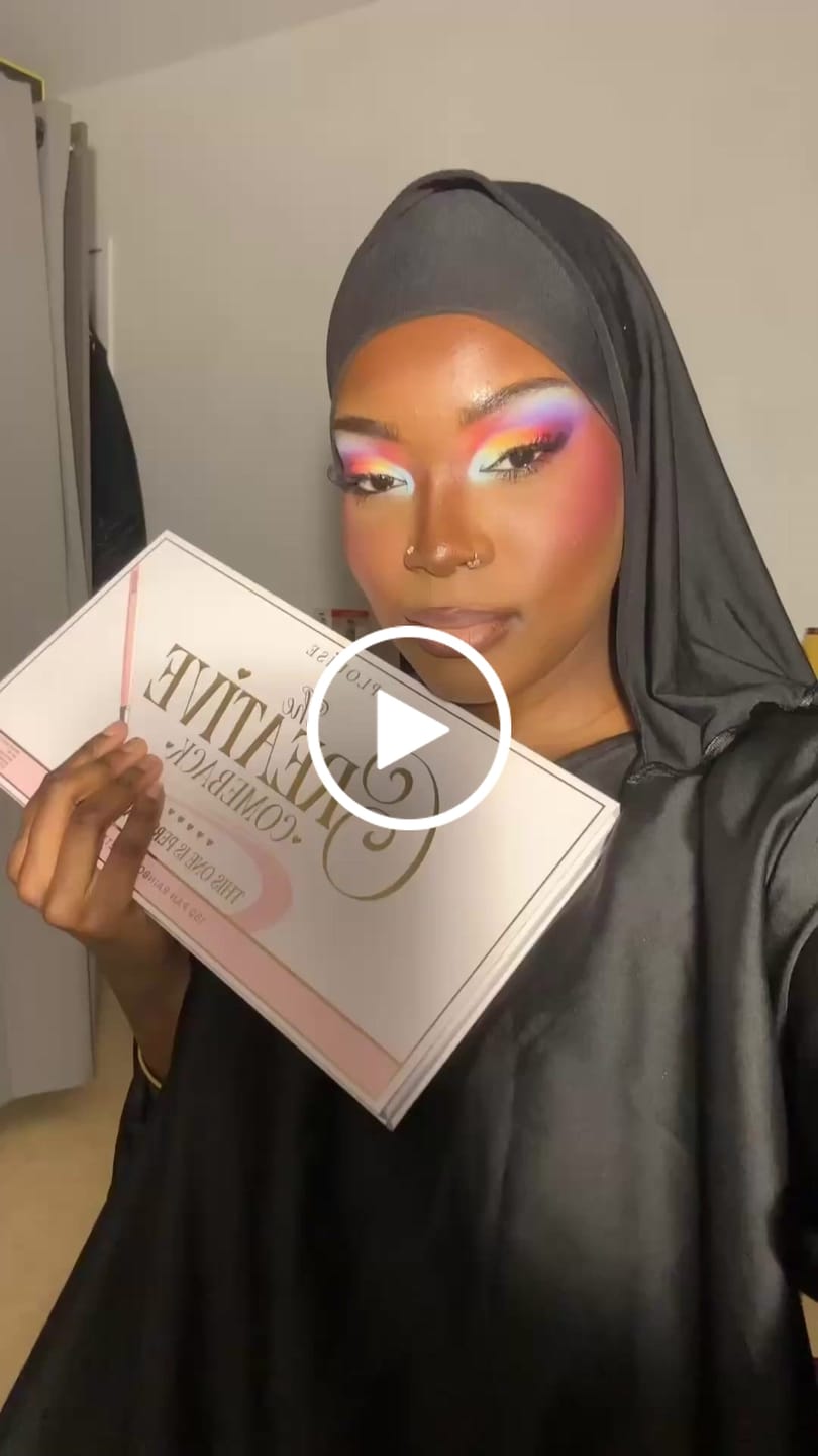Customer video review of Creative Comeback XXXL Eyeshadow Palette