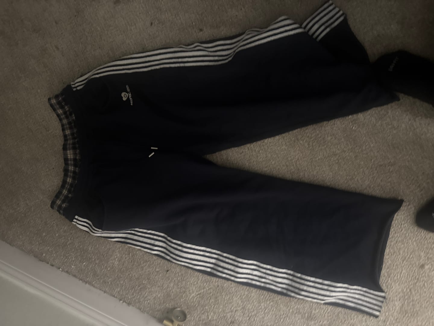 Customer photo review of Aelfric Eden Double Waist Baggy Sweatpants