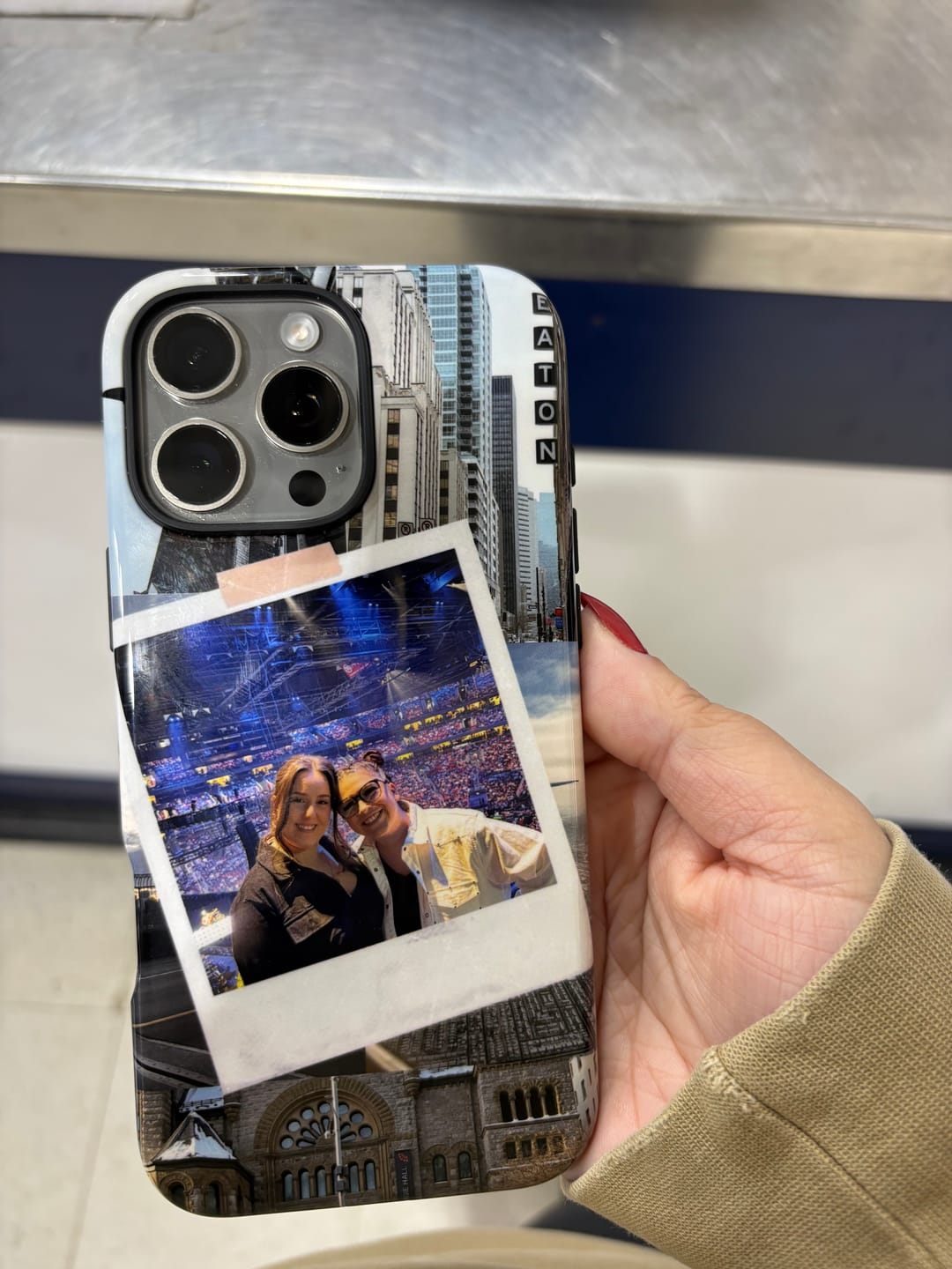 Customer photo review of Custom - iPhone 16 Pro Max