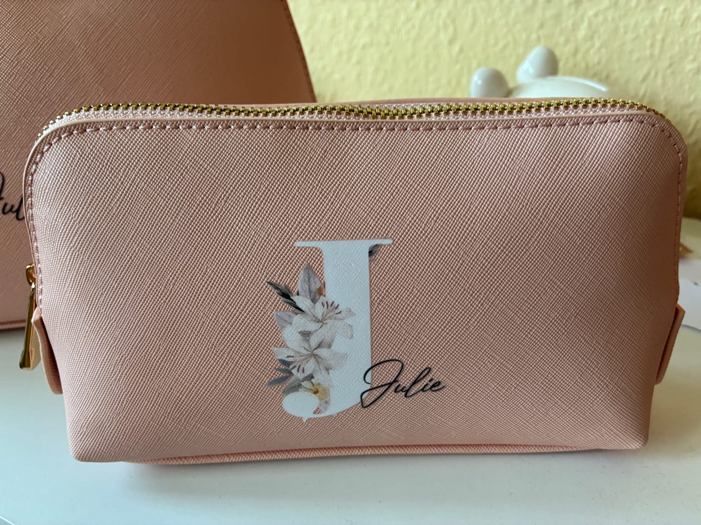 Customer photo review of Deine Initiale - Individuelle PU Kosmetiktasche
