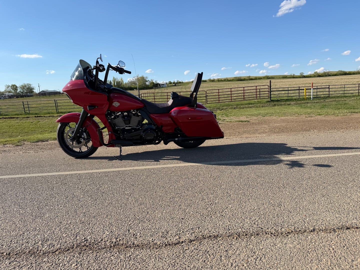 Customer photo review of Road Glide Fairing Spoiler: Perfect Color-Matched Upgrade for 2017-2023 Models