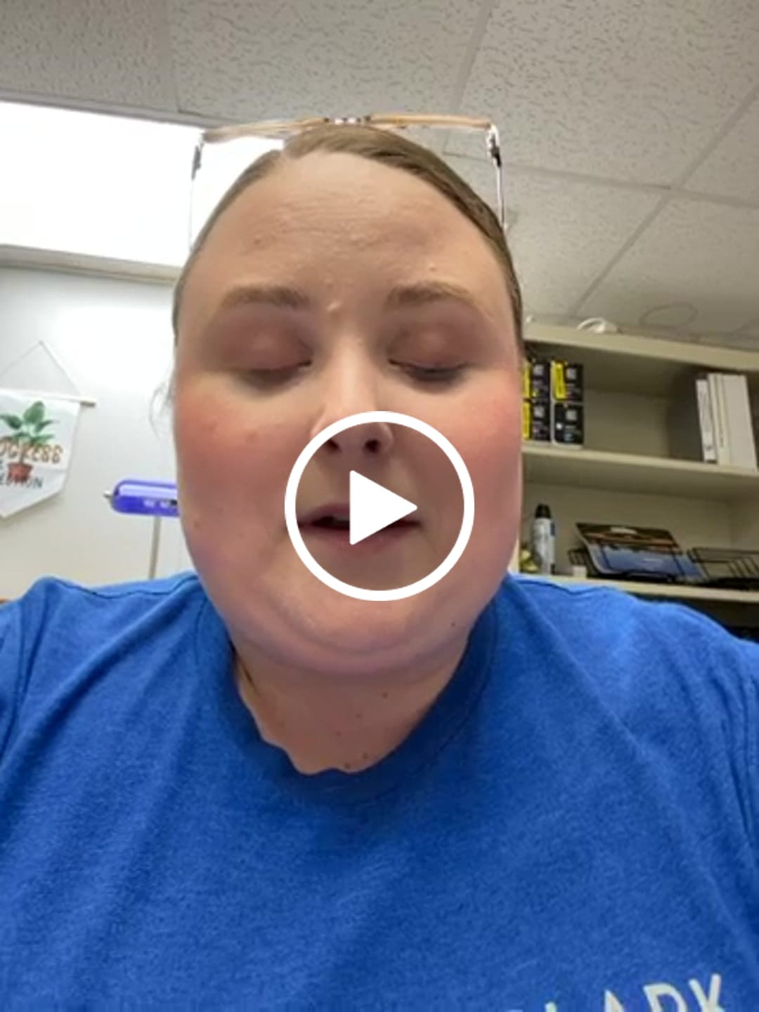 Customer video review of Migranium Daily - World’s 1st Anti-Migraine Super Formula for Headaches + Brain Fog + Stress