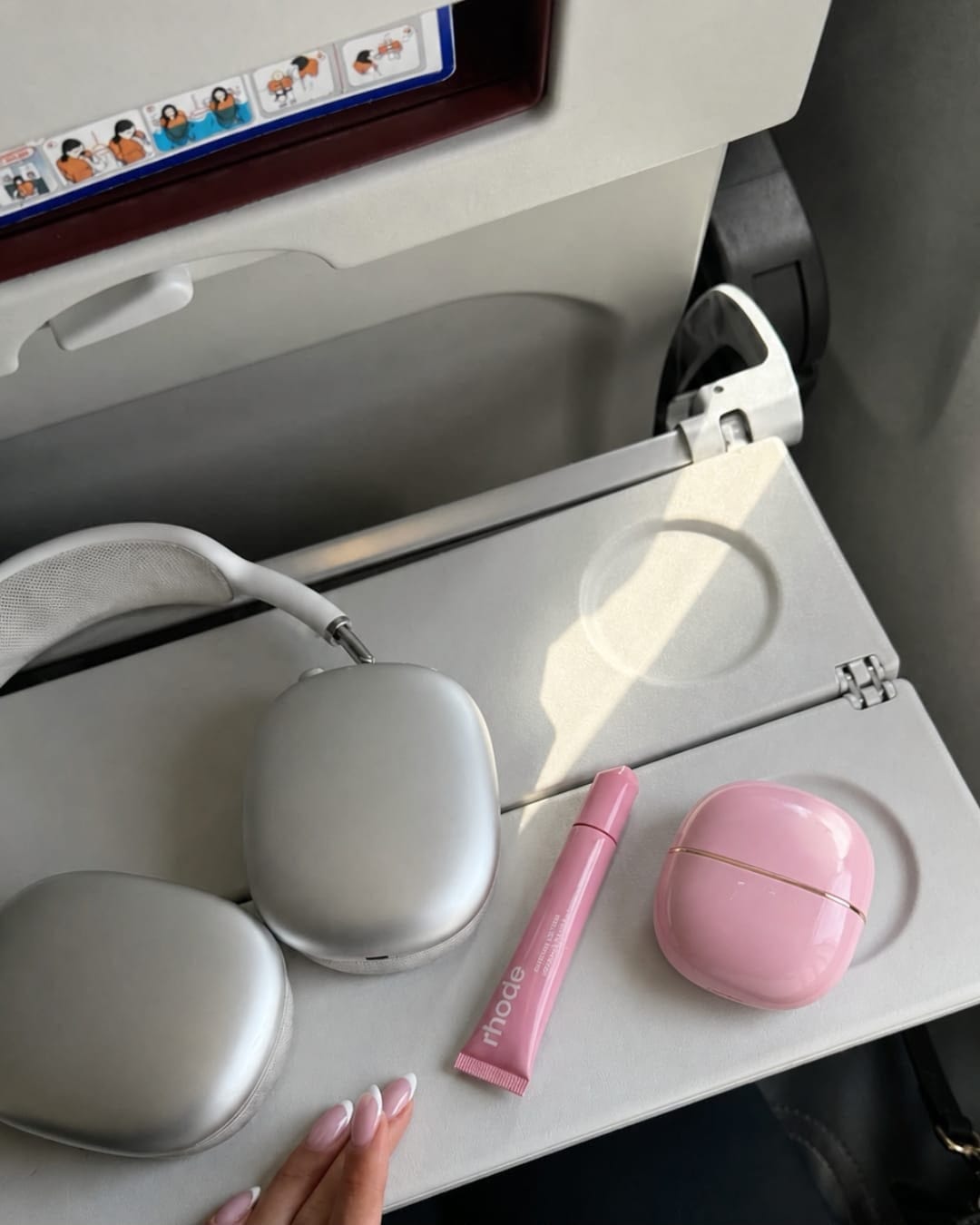 Customer photo review of Mini Portable Hair Straightener