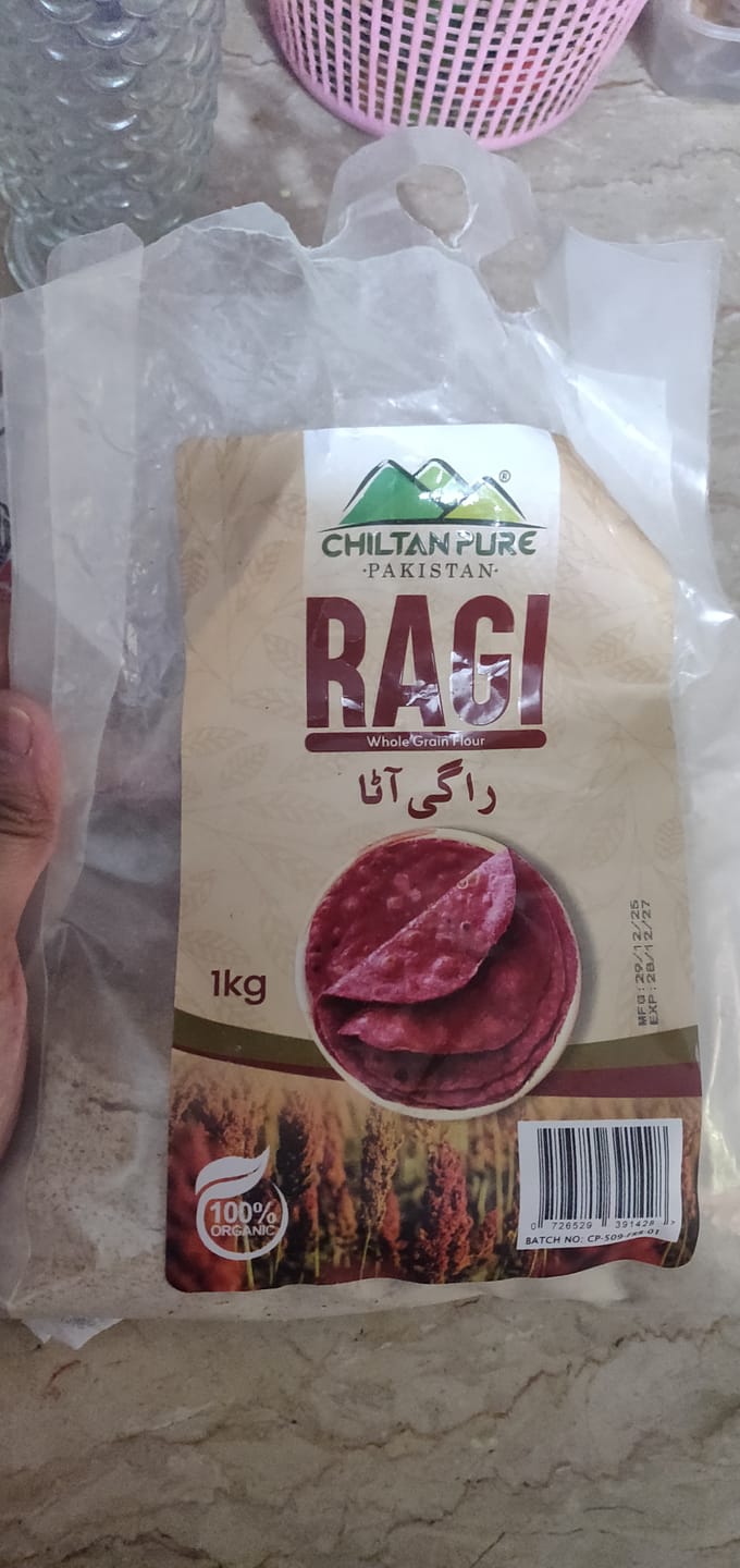 Customer photo review of Ragi Flour (راگی کا آٹا) - Finger Millet Flour / Rich in Calcium, Iron & Dietary Fiber
