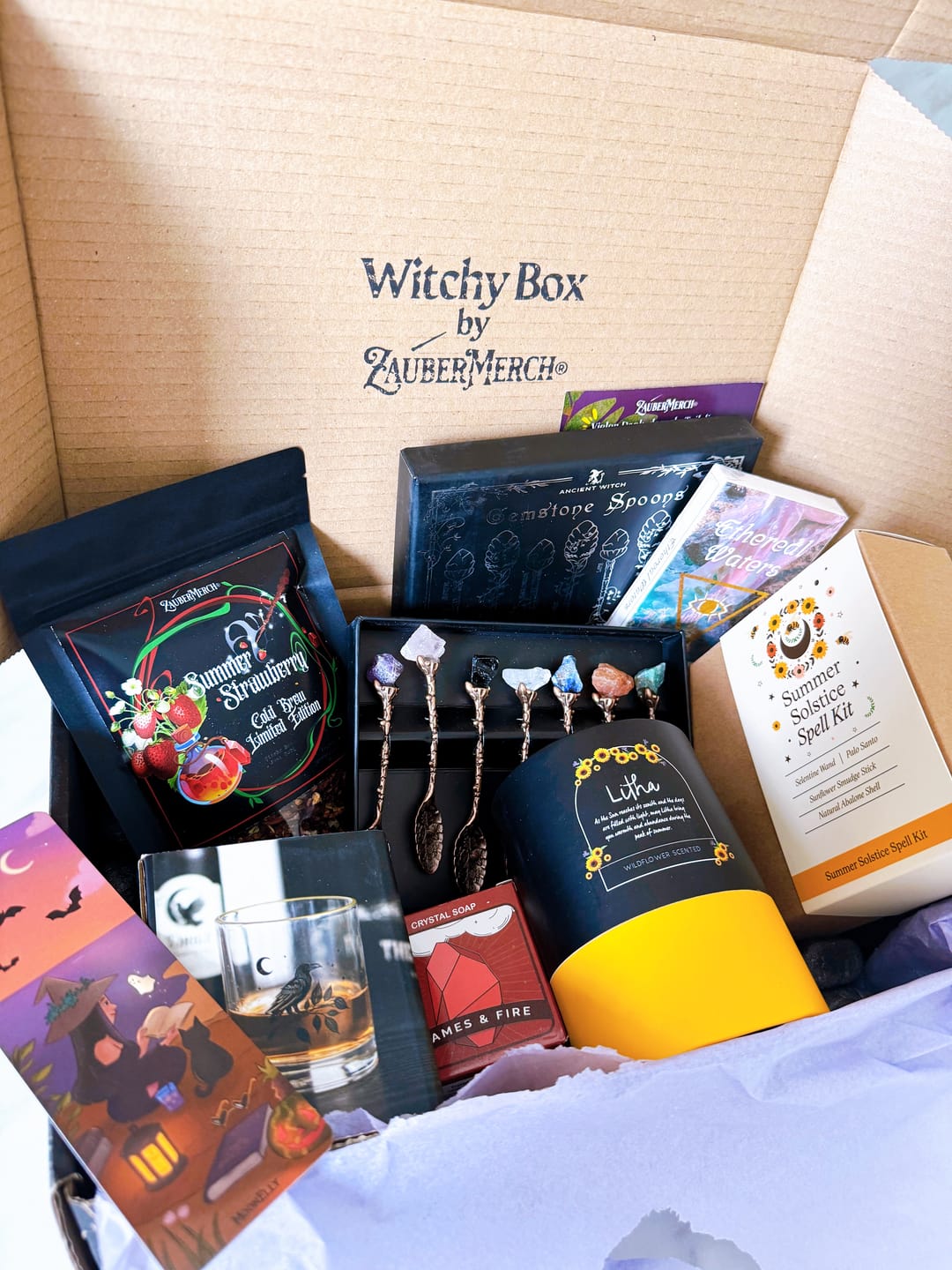 Customer photo review of Witchy Box Juli (Monatlich wechselnd & limtiert)