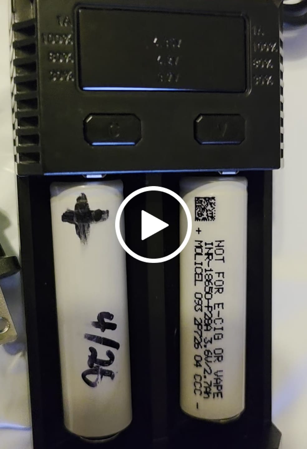 Customer video review of Molicel P28A 18650 2800mAh 35A Battery