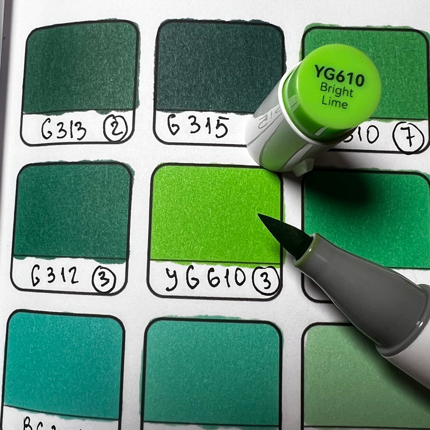 Customer photo review of Ohuhu Honolulu B YG610 (Replace G170) Individual Marker, Brush & Fine