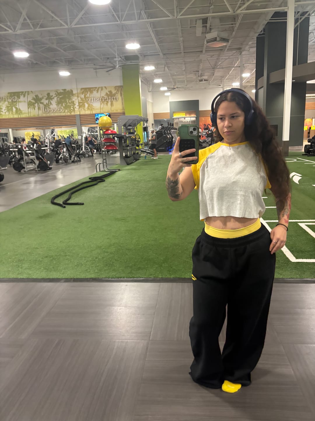 Customer photo review of W4306 - Raglan Cutoff