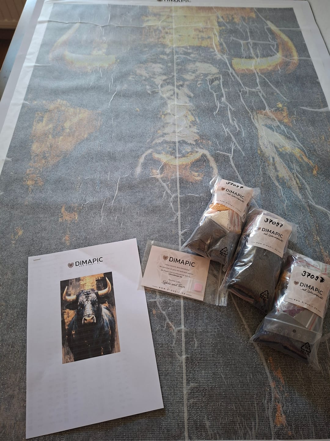 Customer photo review of Black Bull - Diamond Painting