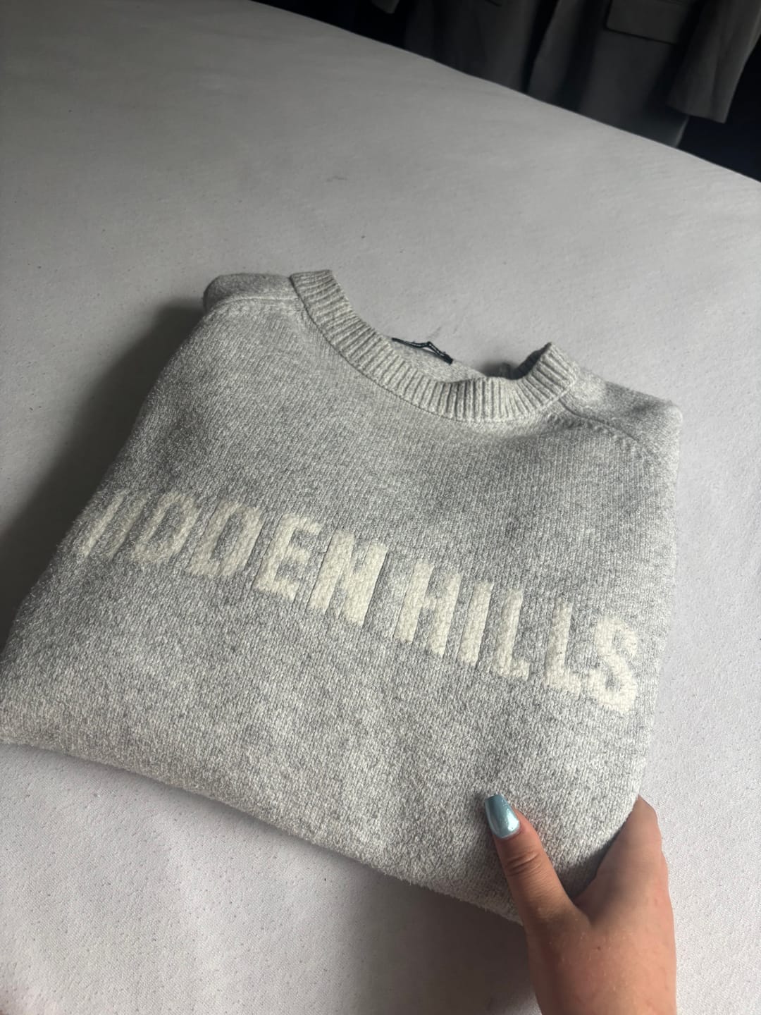 Customer photo review of KNIT SWEATER LIGHT GREY