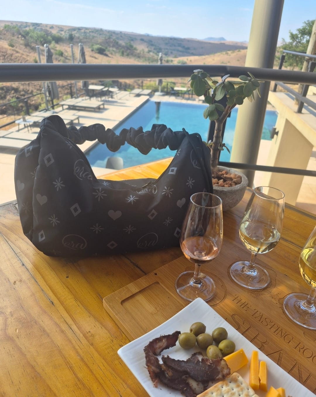 Customer photo review of Black Pulse Bag