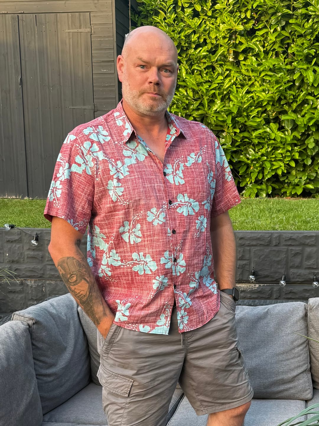 Customer photo review of Men's Red Floral Vintage Short Sleeve Button Up Beach Tropical Hawaiian Shirt