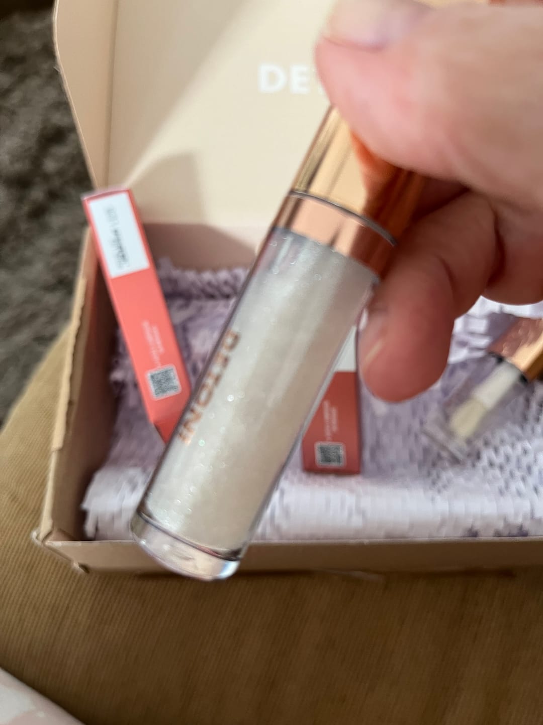 Customer photo review of INTENSE SHINE LIP GLOSS - FPS 15 | CRYSTAL LIPS
