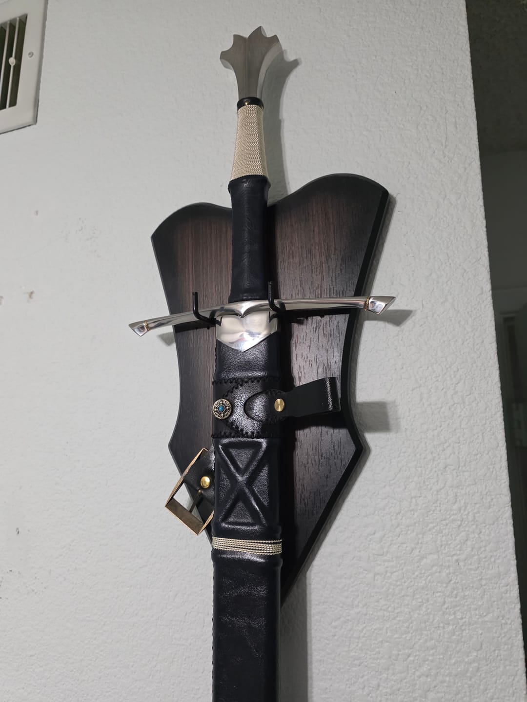 Customer photo review of The Dragonwhisper Longsword Version 2 with Fishtail Pommel