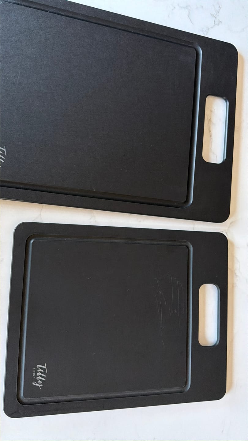 Customer photo review of GrainBond Chopping Board Set - Sustainable & Microplastic-Free