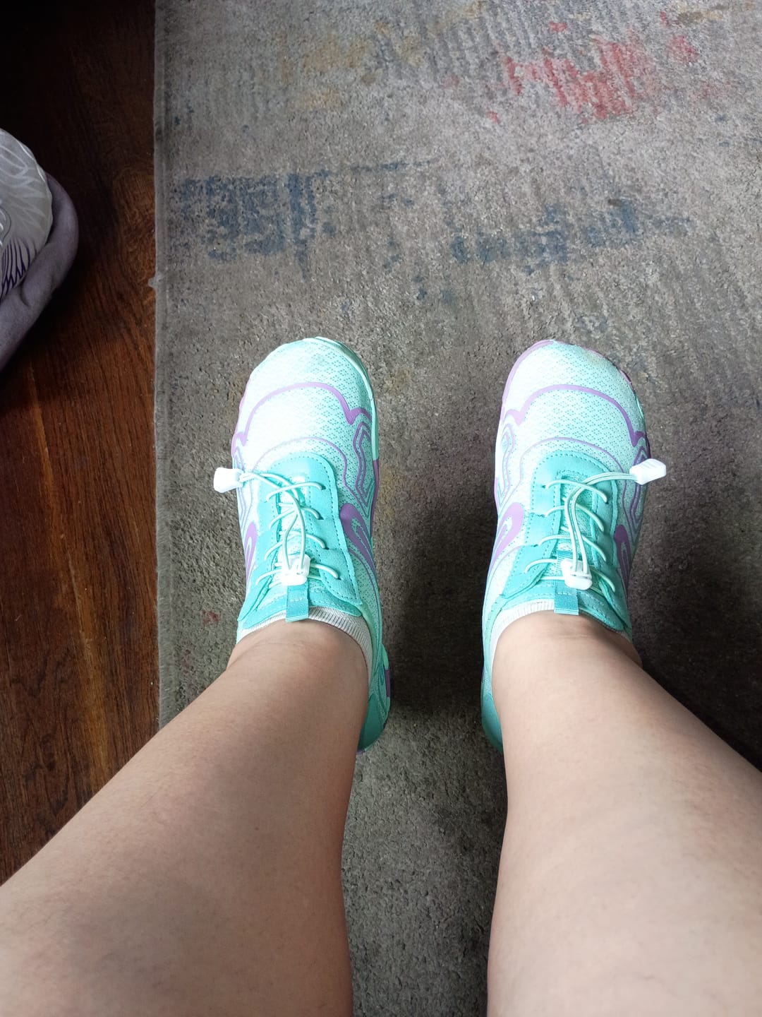 Customer photo review of Lorax Pro - Healthy & non-slip barefoot shoes (Unisex) (BOGO)