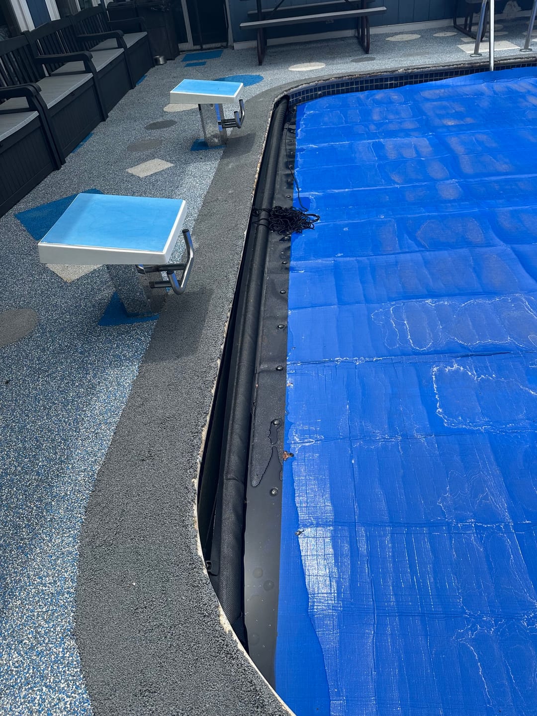 Customer photo review of Floating Leading Edge With Pull Cord For GeoBubble Pool Covers - Take Your Pool Cover On & Off With Ease!