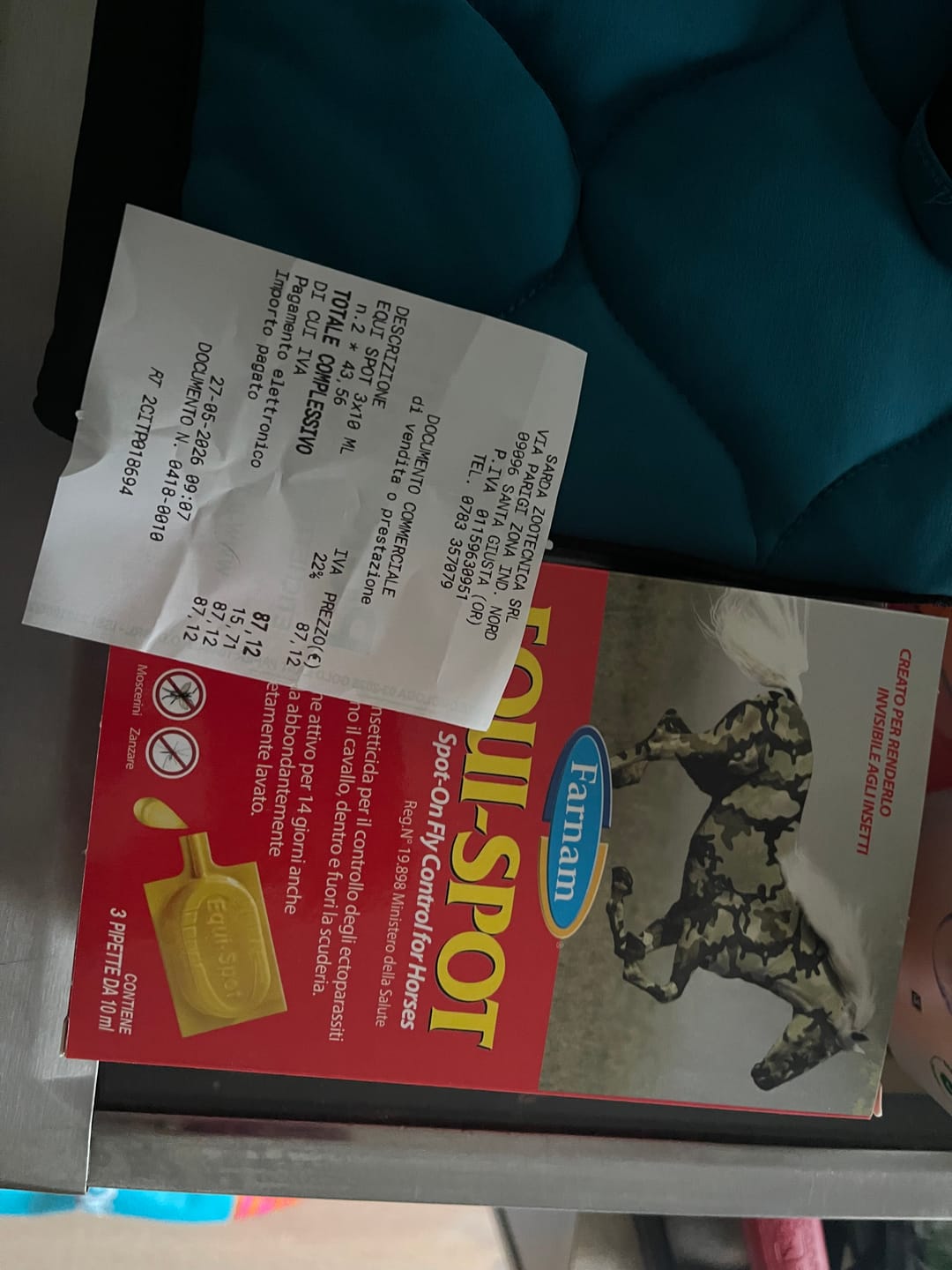 Customer photo review of EQUI-SPOT – Antiparassitario e Insetticida per Cavalli