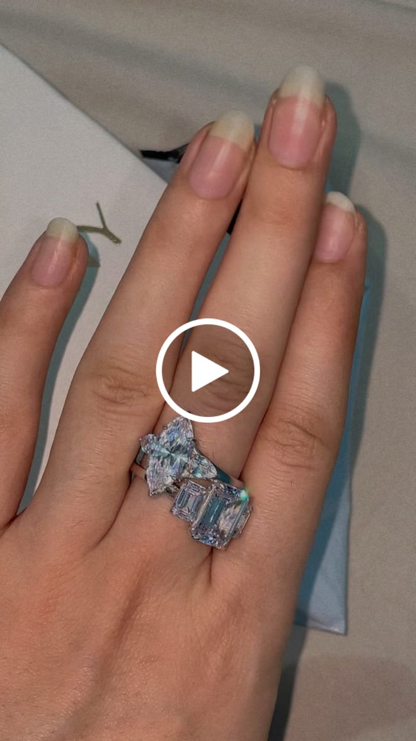 Customer video review of 5.5Ct Emerald 3-Stone Solitaire Silver Ring