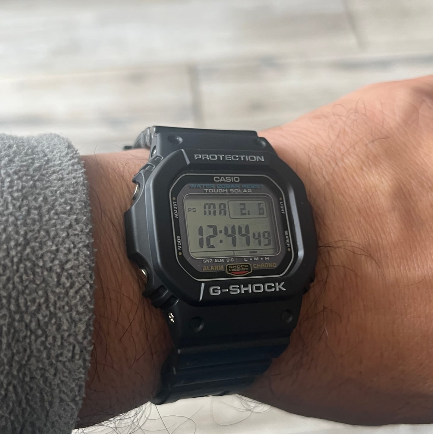 Customer photo review of Reloj Casio G-Shock Vintage G-5600UE-1 Tough Solar