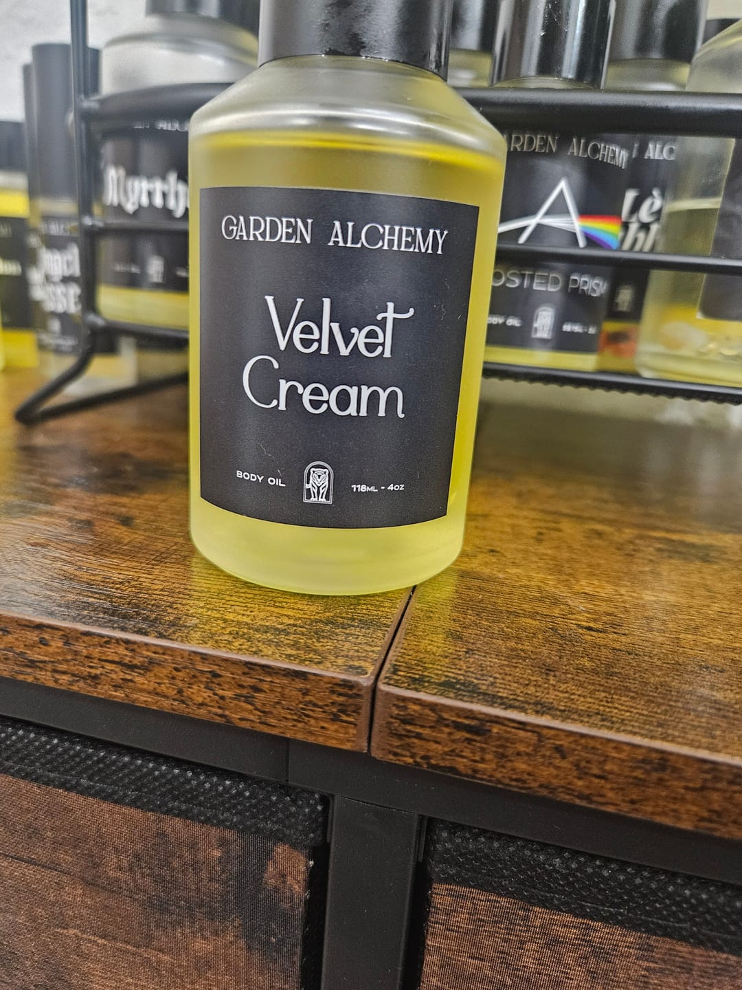 Customer photo review of VELVET CREAM PERFUME BODY OIL
