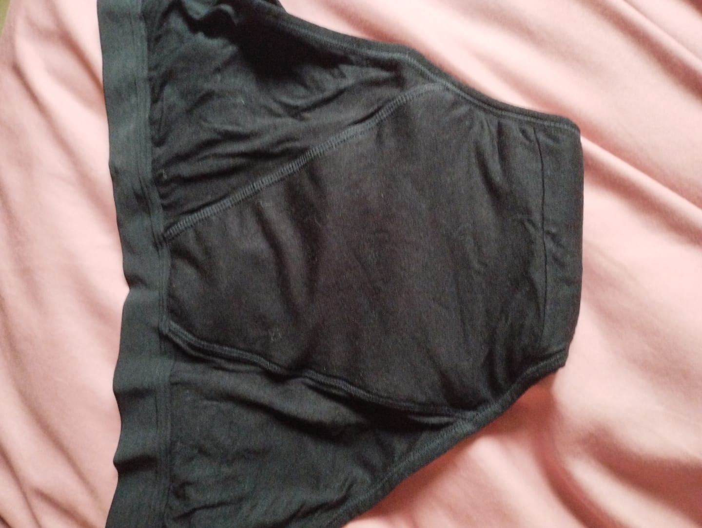 Customer photo review of Culotte Menstruelle Léa