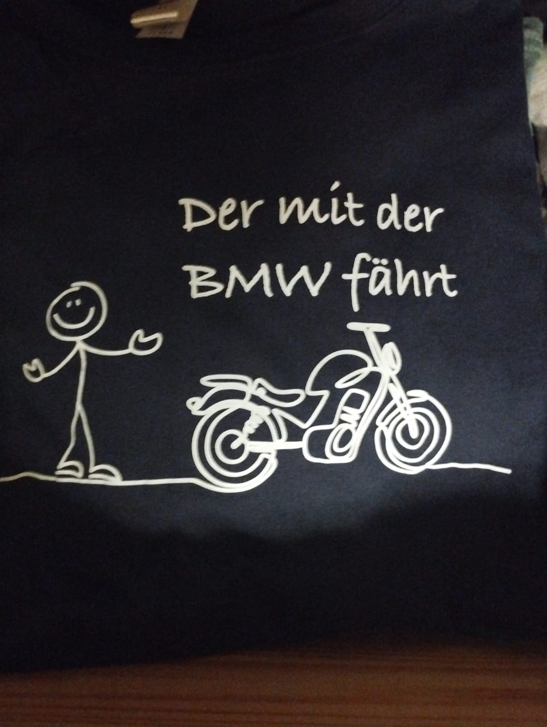Customer photo review of Der mit der BMW fährt - Herren Shirt