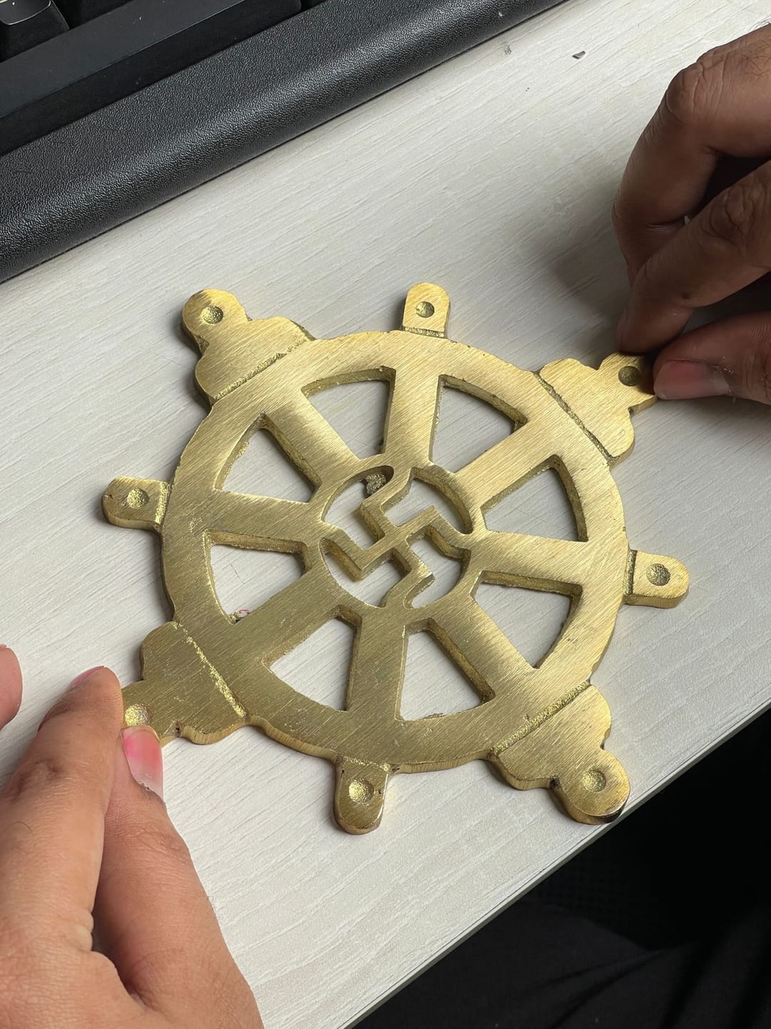 Customer photo review of Brass Chakra Satiya Helix – Vastu Remedy for West Direction Correction | Energy Balance Support | 4.5 Inch