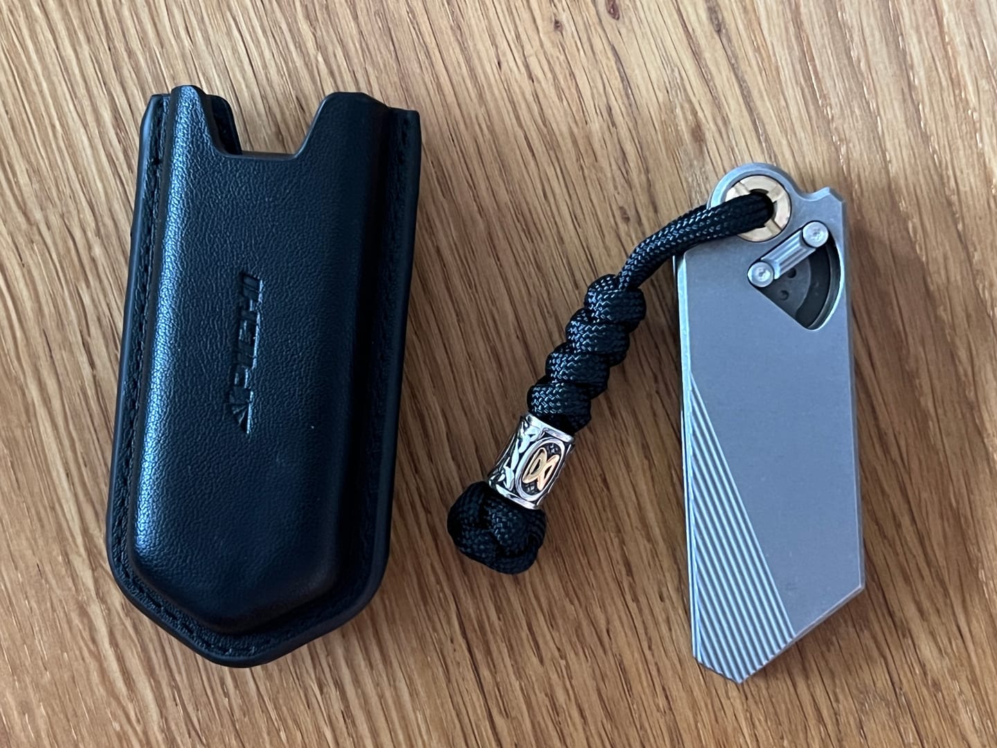 Customer photo review of G9 Utility Knife (Titanium/Brass)