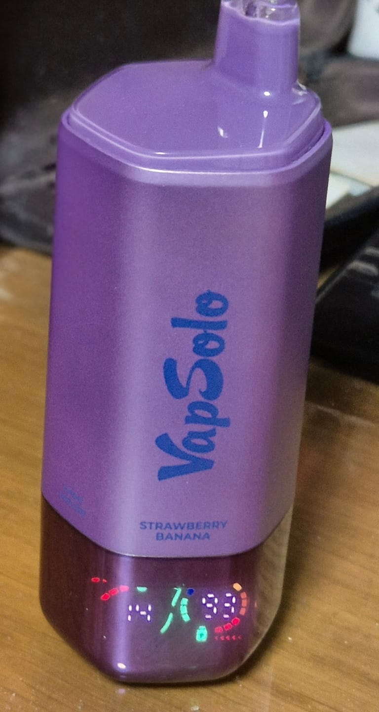 Customer photo review of VAPSOLO SIXER 180k | 6 sabores en 1