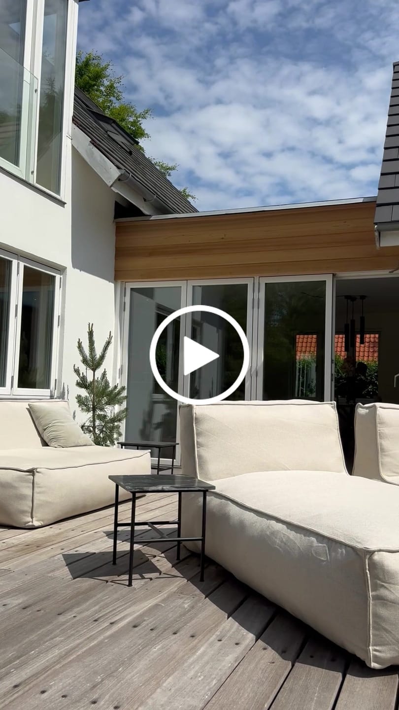 Customer video review of The Grand Sofa