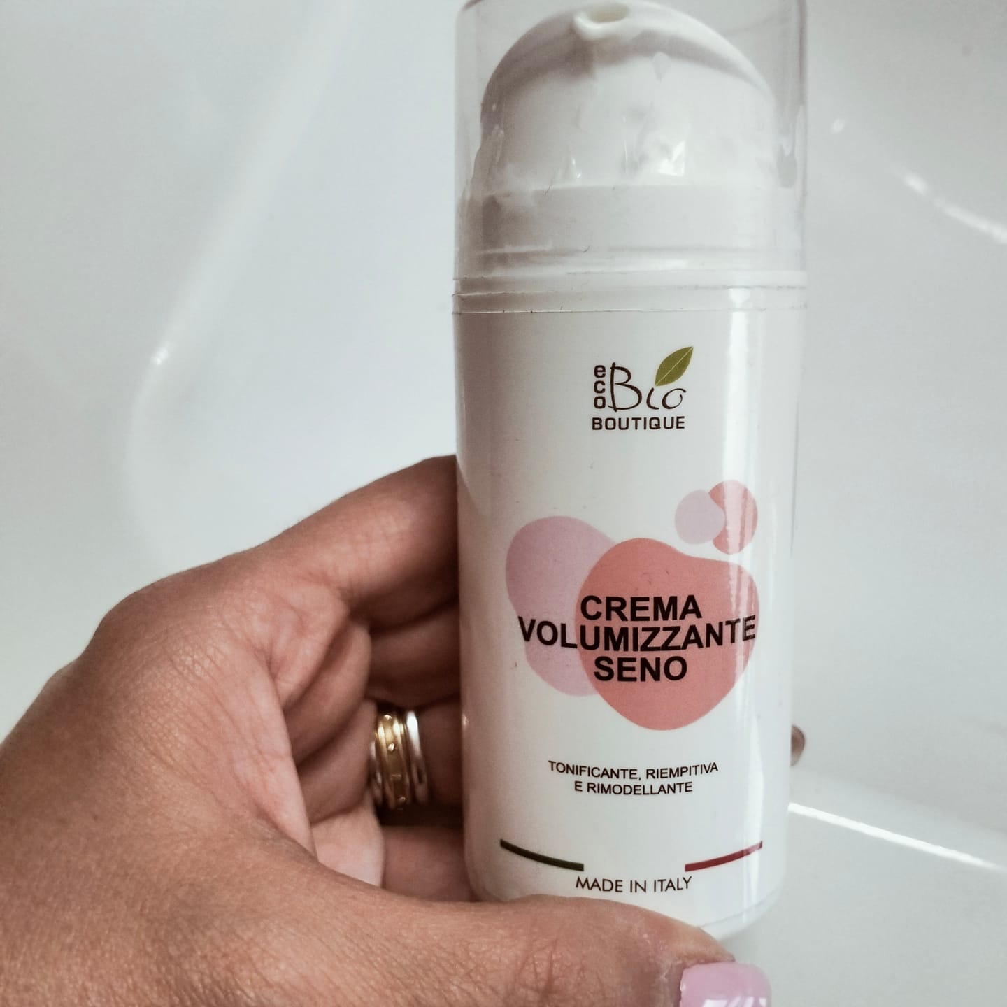 Customer photo review of Crema Volumizzante Seno