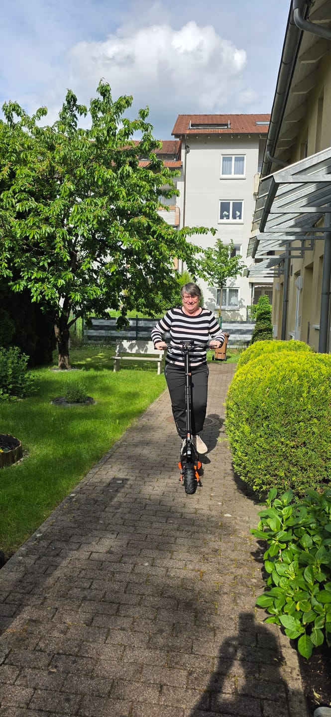 Customer photo review of KuKirin G2 Pro (ABE) Electric Scooter