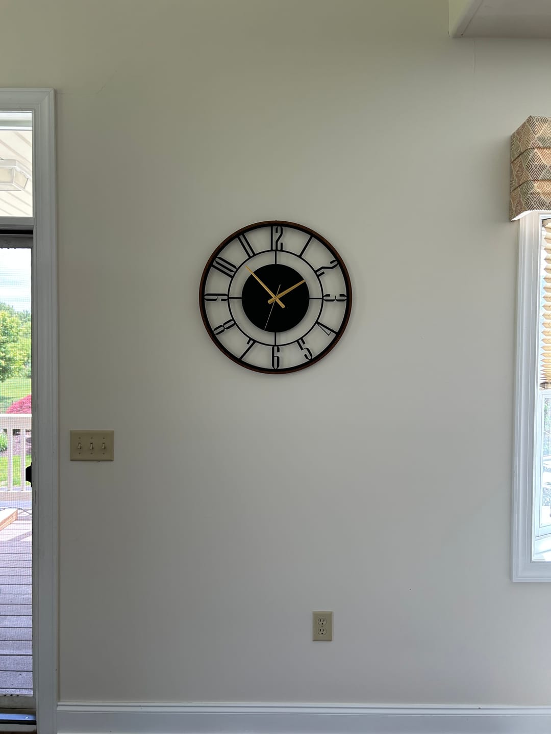 Customer photo review of METAL WALL CLOCK with Wooden Corners
