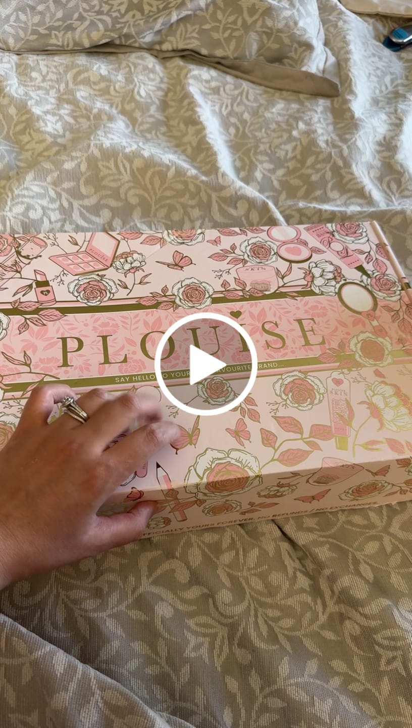 Recenzie video a clienților despre paleta Wedding Wish XXXL