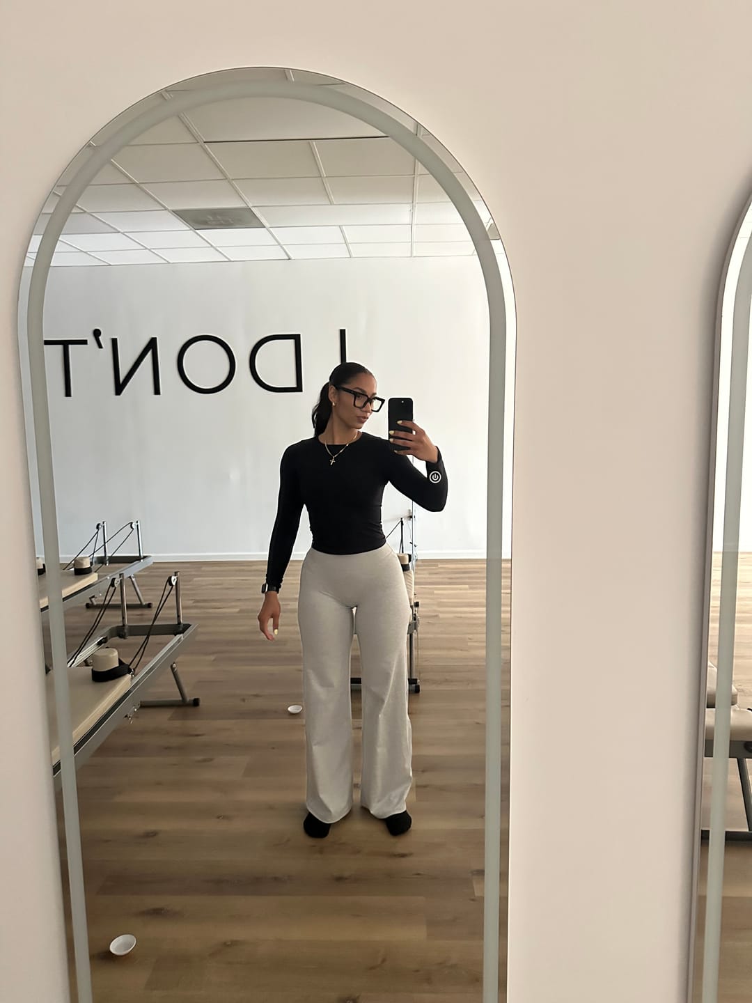 Customer photo review of W2227 - Reset Wide Leg Leggings