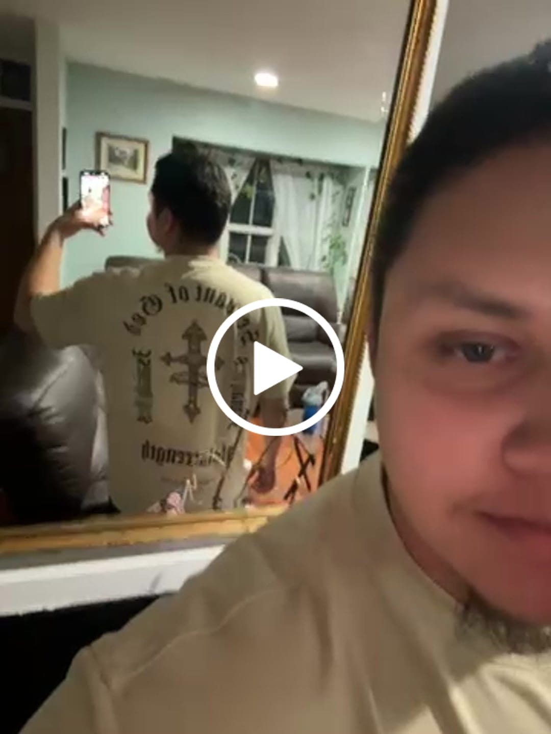 Customer video review of Servant of God Premium Oversized Tee