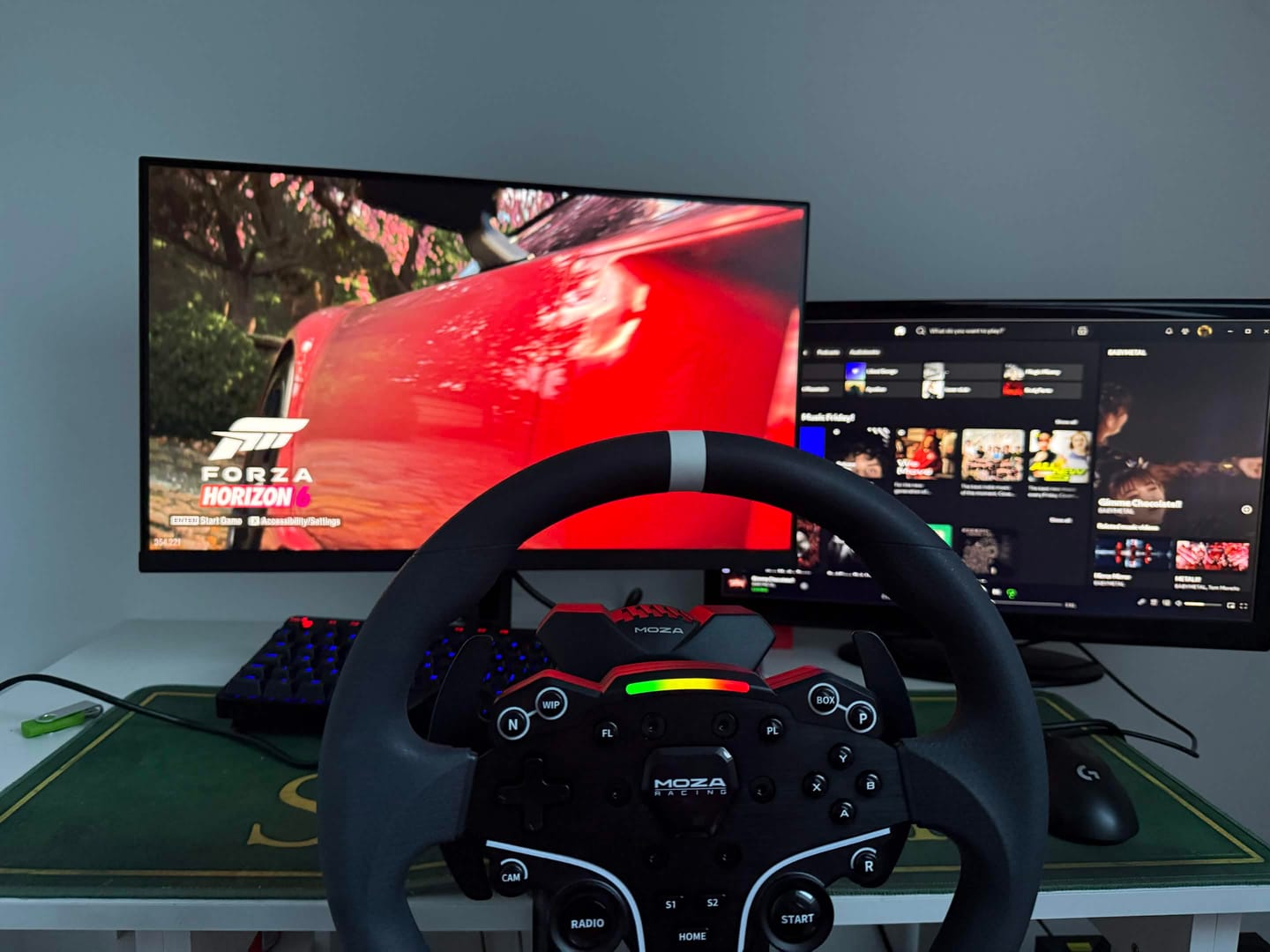 Customer photo review of MOZA RACING R3 Racing Wheel and Pedals for PC