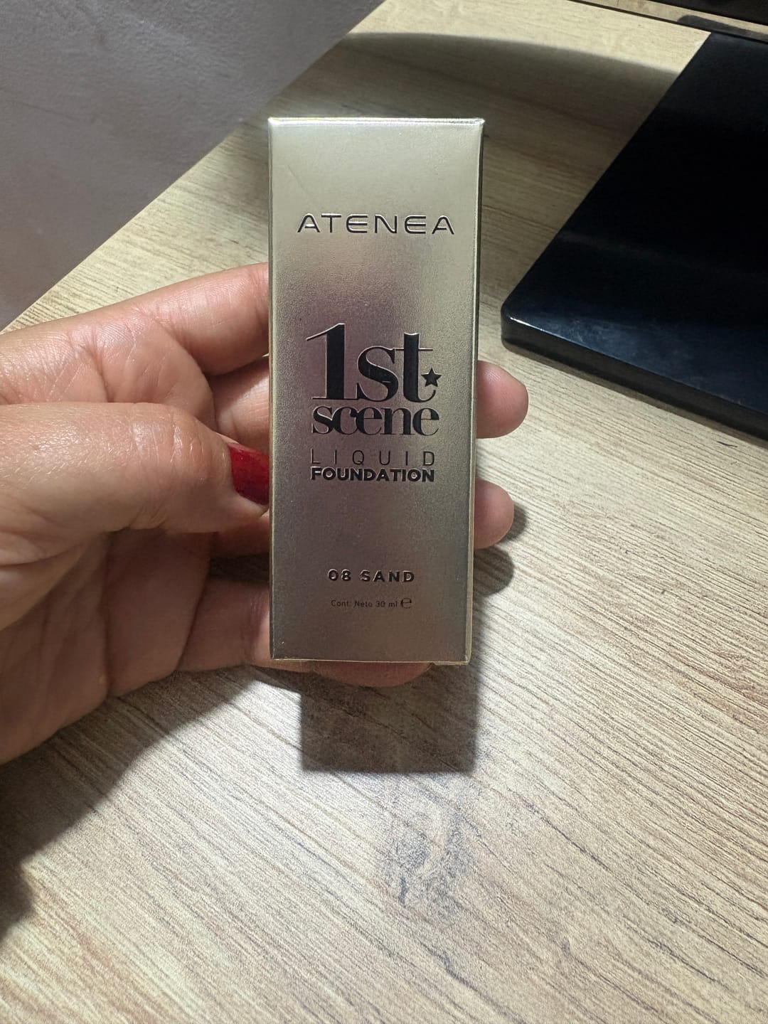 Customer photo review of BASE DE MAQUILLAJE LÍQUIDA 1ST SCENE