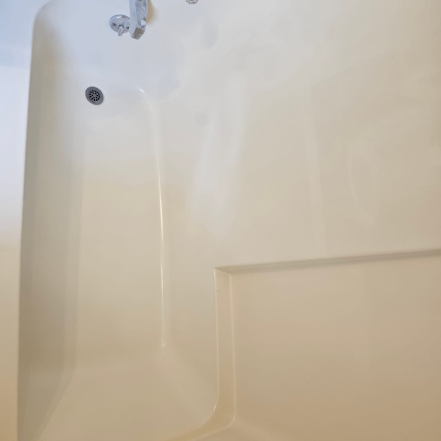 Customer photo review of Floor Crack Repair - Tub and Shower Repair Kit