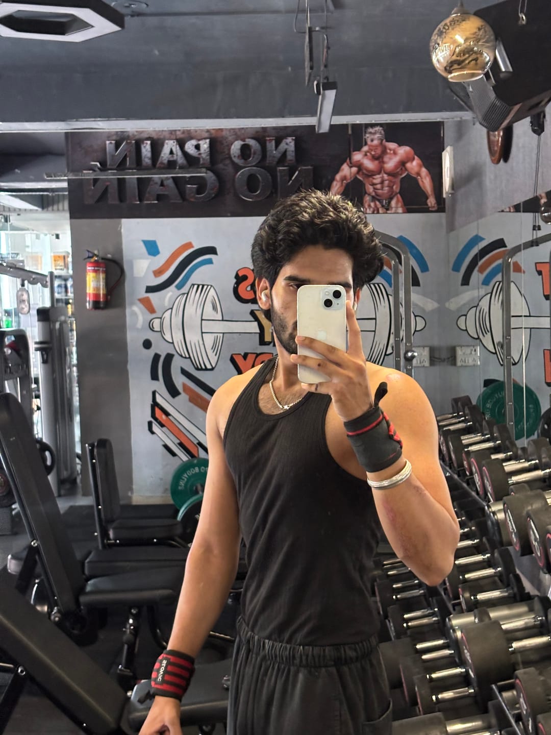 Customer photo review of Dynamite Pre-Workout EXTREME (270g, 15 Servings) | Valencia Orange