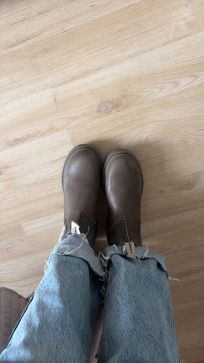 Customer photo review of Botín Original 2 Gris Claro Mujer