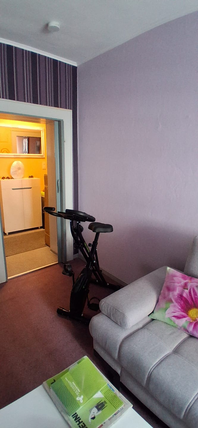 Customer photo review of Tretmann HOME - Klappbarer Heimtrainer