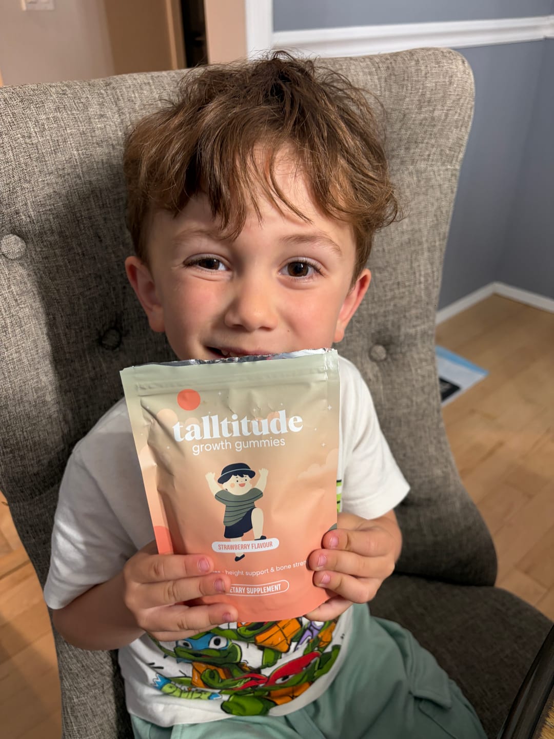 Customer photo review of Talltitude Growth Gummies