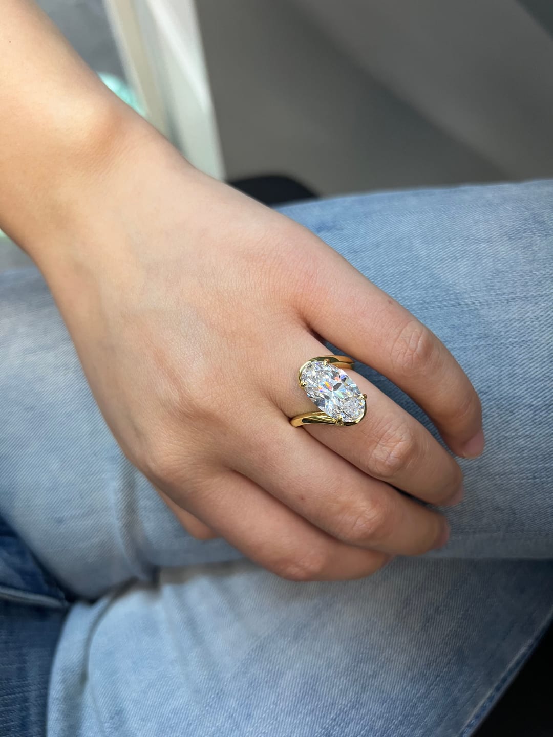 Customer photo review of S925 Moissanite 5.5Ct Oval Cut Unique Engagement Ring Travel Rings In Sterling Silver